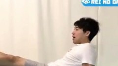 มิติใหม่!! หนุ่มยูทูปเบอร์ "สอนเย็บ" โชว์ท่าแบบเจาะลึก