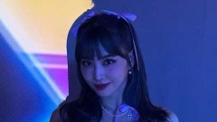 "โมโมะ" วงทไวซ์ ได้ออกอัลบัมใหม่ ซึ่งกลายเป็นนักฆ่าสาวสุดเซ็กซี่
