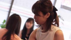 ภาพไวรัลมาแรงในจีน "เด็กเสิร์ฟในคาเฟ่ ใส่เสื้อขาวโนบรา"