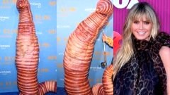 เล่นใหญ่มาก! "Heidi Klum" พิธีกรชื่อดัง แต่งตัวเป็นหนอนยักษ์ในงานปาร์ตี้ฮาโลวีน
