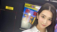 Suzu Honjo ดาราAV ผู้มียอดจองผลงานหนังโป๊หลักหมื่นก่อนเดบิวต์