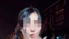 ชาวเน็ตถกสนั่น! หลังมีคลิป "สาวสวมชุดชั้นในตัวเดียว" นั่งกินก๋วยเตี๋ยวริมทาง ว่อนโลกออนไลน์