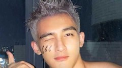 เปิดวาร์ป "Nick毛若懿" หนุ่มหล่อใส แต่งเป็นซานต้า เห็นแล้วฟินมาก!!