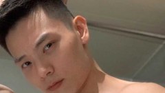 เปิดวาร์ป John John นายแบบหล่อล่ำ ซิกแพ็คแน่น ขาวเนียนสุดๆ