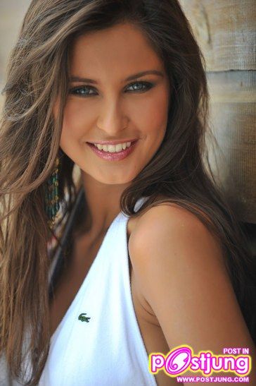 France - Malika Menard