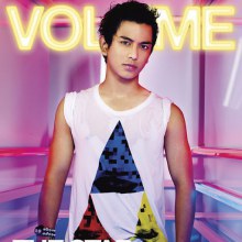 คุณคิดว่า  VOLUME ปกไหนขายดีที่สุด