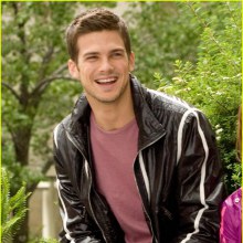 สเต็ปเดียว ที่วัยรุ่นทั้งโลกรอคอย