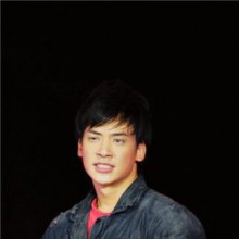 บี้ @ มอเตอร์โชว์ 2010 รูปนานแล้ว