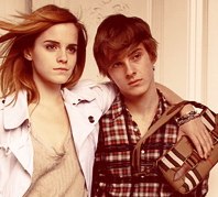 Alex กับพี่สาว