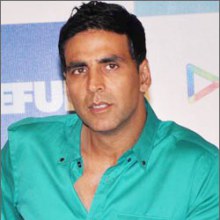 หนุ่มอินเดียสูงยาวเข่าดีอีกคน