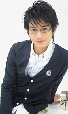 ใส่แว่นน่ารักมากกก