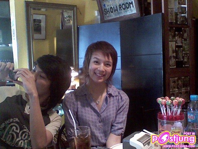 ปัจจุบันน่ารักมากๆเธอเป็นผู้หญิงคนหนึ่ง