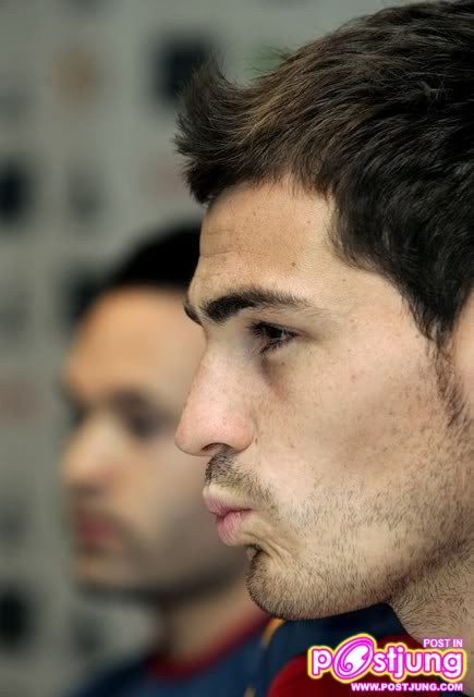 พี่กัปตัน น่ารักวุ้ย  แบ๊วๆๆๆ