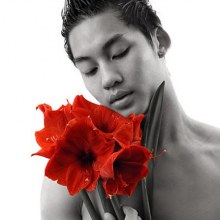 เขาว่านี่คืองานศิลป์  เราว่านี่คืองานศิลป์  แต่คุณว่าอะไรไม่รู้ดิ