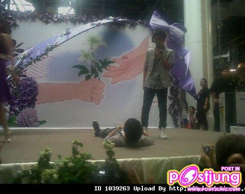 มาเร็วสิ นภัทร......(เออตรงนี้เลยเหรอ)