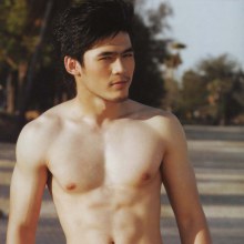 เข้มแบบไทย ๆ--เมื่อไรจะได้ดูผลงานอีกน้อ