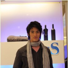 ยุกต์ ส่งไพศาล ขอกำลังใจด้วยนะครับ