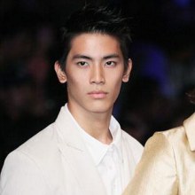 ยุกต์ ส่งไพศาล อัลบั้ม 13