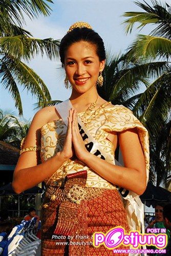 นุสรา สุขหน้าไม้