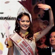 เธอคือ 1 เดียวของไทย อัมภิกา ชวนปรีชา คว้ามงกุฎ Miss Tourism Queen of the Year Int'2006 ปีนี้ลุ้นต่อ