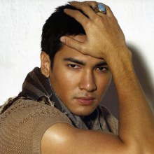 พิรุฬห์พัตต์ เทพหัสดิน