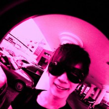 โยชิ ซีควินท์@facebook