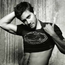 (Jake Gyllenhaal) มาดูความเซ็กซี่ของเขากัลลลลลลล.........