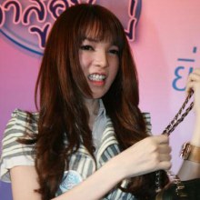 อึ้ง!!เอมมี่ยอมรับว่าเคยคบกับฟิลม์มิสทิฟฟานี่