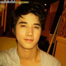 พี่โชน  มาริโอ้ 