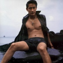 หัวจุก โผล่ทุกรูปเลยคับหนุ่มป้อง........