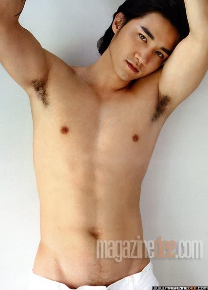 อานนท์ ธุระสุขการ