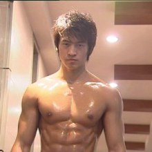 หนุ่มจีนล่ำๆ มีมาให้เลือก