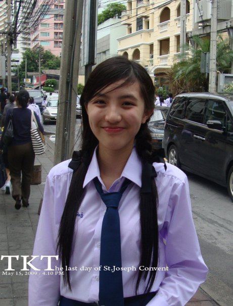 ชุด นร. ตอนวัยรุ่น