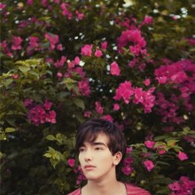 หนุ่มหล่ิอ โรบินสัน