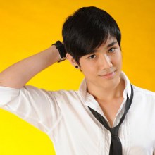 ช่วยกันโหวดนะ