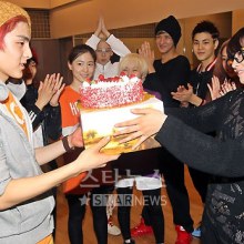 วงน้องใหม่ไอดอลผสม นัมนยอคงฮัก (COED SCHOOL)