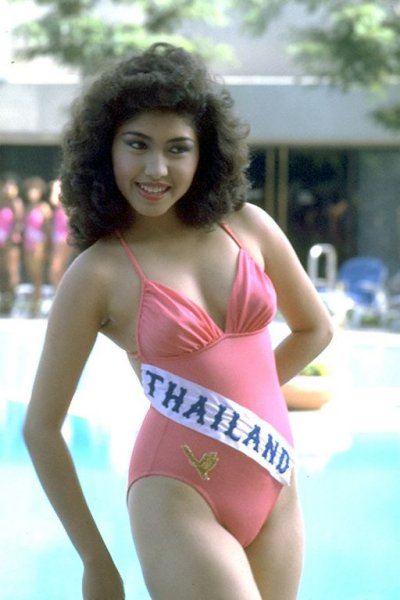 เจ๊เอ้ไป MISS UNIVERSE 1987 ที่สิงคโปร์