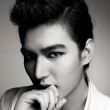 Lee Minho - magazine Singles  Man About 2010