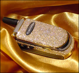 5.Motorola V220 Special Edition =$51,800