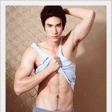 โหวตด่วน หนุ่มไหน กล้ามท้อง ซี๊ด โดนใจคุณมากที่สุด