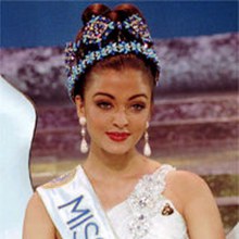 Aishwarya Rai - Miss World 1994 กับหุ่นขี้ผึ้งของเธอ