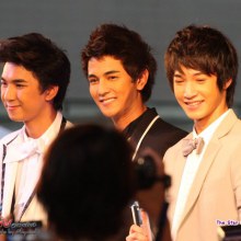 กัน ริท เซน รับรางวัลดาวรุ่ง จากหนังสือ seventeen