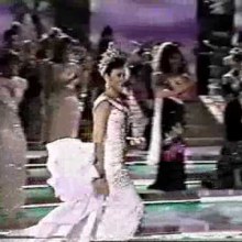 ชอบชุดนี้ของพี่ปุ๋ย ตอนบอกลาตำแหน่ง - Miss Universe 1989 - Complete Crowning Moment