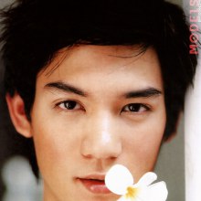 หนุ่มน้อยน่ารัก