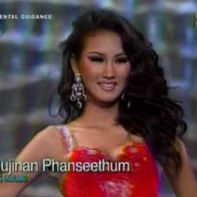 สายสะพาย THAILAND เวที MISS EARTH 2009 - TOP 8 ปีนี้ TOP 4 เลยนะ