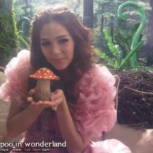 Chompoo in Wonderland