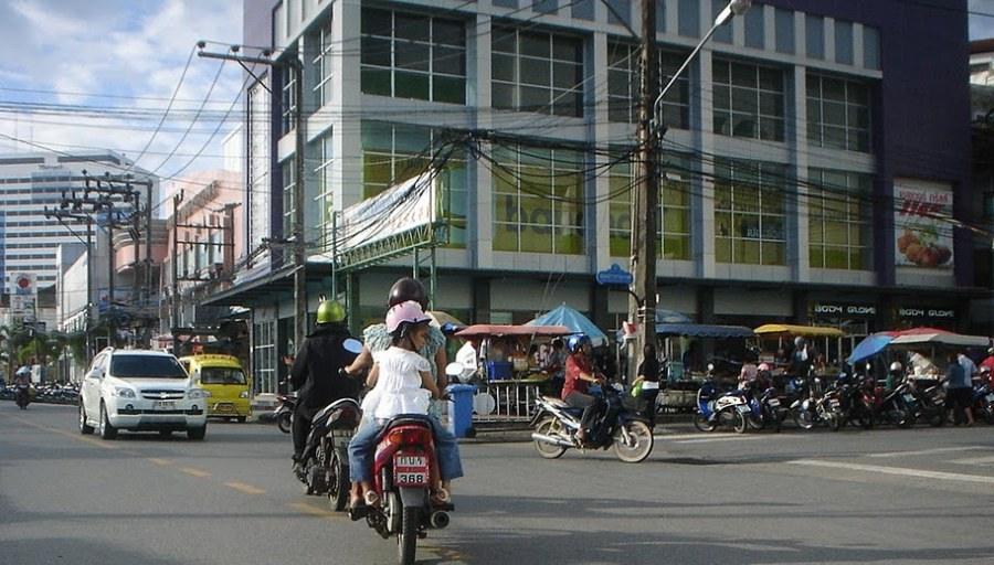 โคลีเซี่ยมภูเก็ต