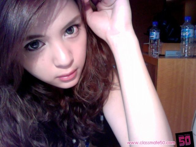 CM 05 นีน่า