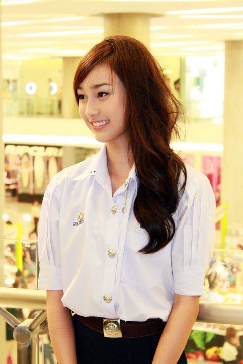 Pic :: นาว knock knock สาวหน้าคม สวย หุ่นดี