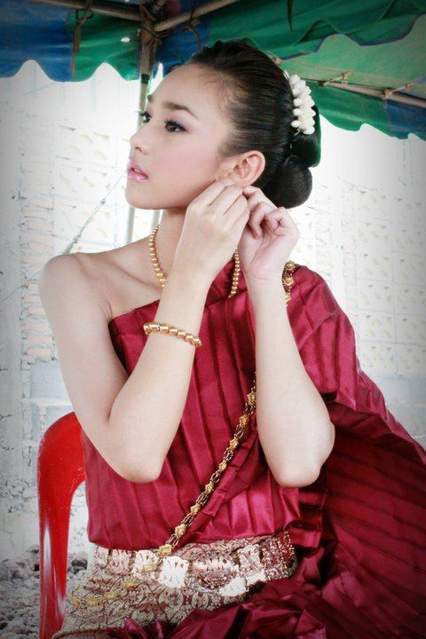 Pic :: นาว knock knock สาวหน้าคม สวย หุ่นดี